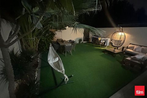וילה להשכרה ב Dubai, איחוד האמירויות  3 חדרי שינה, 167.7 מ"ר, מספר 711629 - תמונה 2