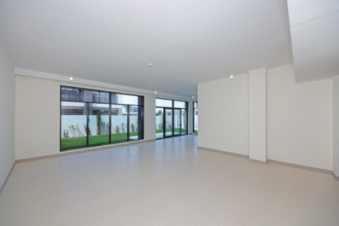 Villa in Dubai South (Dubai World Central), Dubai, UAE 5 bedrooms, 390 sq.m. № 680510