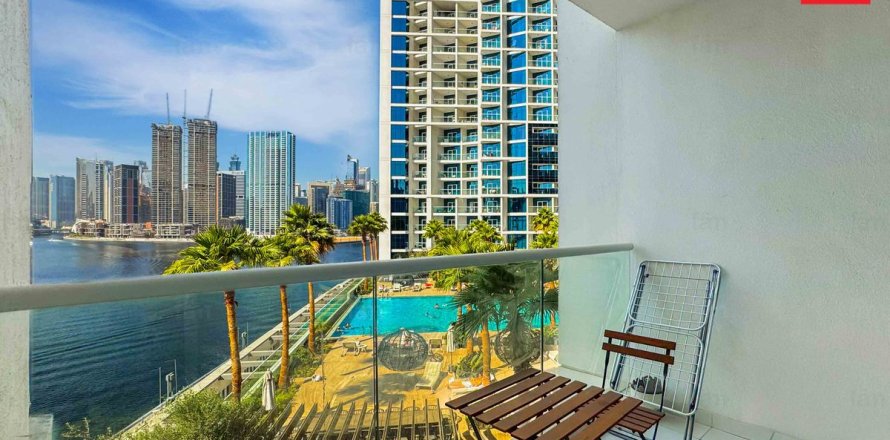 Apartment i Business Bay, Dubai, UAE 40.7 kvm № 659231