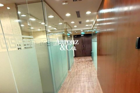 Oficiu de închiriat în Business Bay, Dubai, EAU 134 mp. №720627 - poză 7