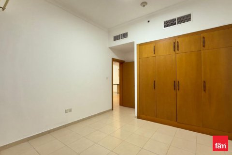 Apartmen di Business Bay, Dubai, UAE 2 bilik tidur, 103.4 meter persegi № 701573 - foto 4