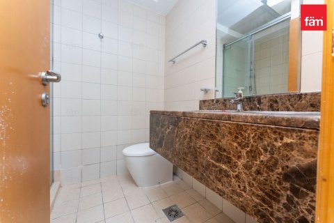 Apartmen di Business Bay, Dubai, UAE 2 bilik tidur, 103.4 meter persegi № 701573 - foto 28