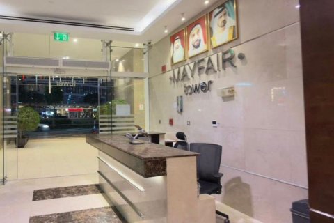Apartmen di Business Bay, Dubai, UAE 2 bilik tidur, 103.4 meter persegi № 701573 - foto 3