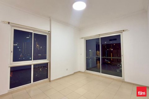 Apartmen di Business Bay, Dubai, UAE 2 bilik tidur, 103.4 meter persegi № 701573 - foto 13