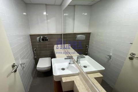 Apartment in Al Marjan Island, Ras Al Khaimah, UAE 1 bedroom, 71.7 sq.m. № 709446 - photo 8