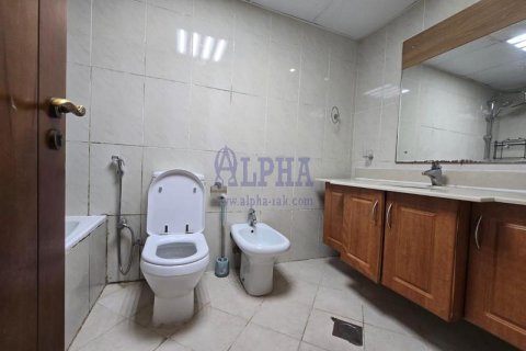 Apartament në Al Hamra Village, Ras Al Khaimah, Emiratet e Bashkuara Arabe 1 dhomë gjumi, 106.9 m2. № 709442 - Foto 7