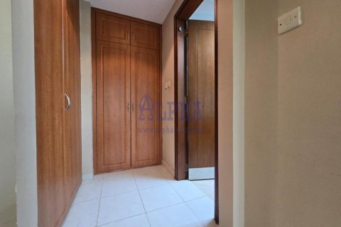 Apartament në Al Hamra Village, Ras Al Khaimah, Emiratet e Bashkuara Arabe 1 dhomë gjumi, 106.9 m2. № 709442 - Foto 5