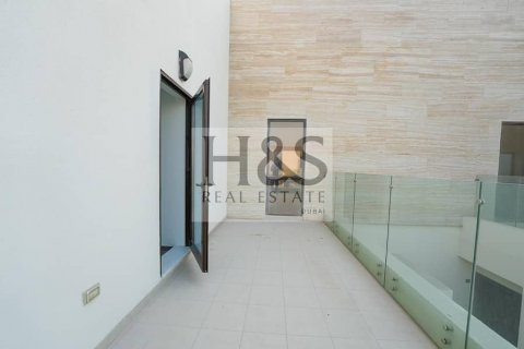 Üürile anda villa asukohaga Mohammed Bin Rashid City, Dubai, AÜE: 3 magamistoaga, 187 m² Nr 642367 - pilt 23