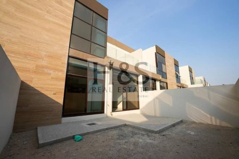 Üürile anda villa asukohaga Mohammed Bin Rashid City, Dubai, AÜE: 3 magamistoaga, 187 m² Nr 642367 - pilt 1