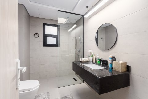 Vila v Umm Suqeim, Dubai, SAE 4 ložnice, 390.19 m² Č.: 750916 - fotografie 16