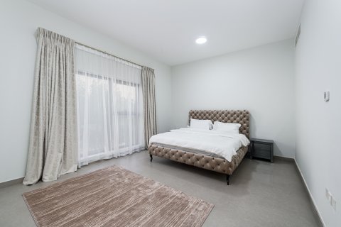 Vila v Umm Suqeim, Dubai, SAE 4 ložnice, 390.19 m² Č.: 750916 - fotografie 11