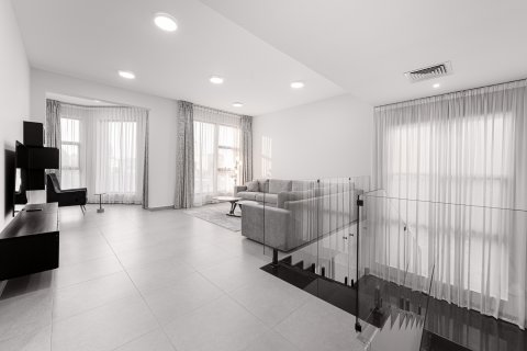 Vila v Umm Suqeim, Dubai, SAE 4 ložnice, 390.19 m² Č.: 750916 - fotografie 4