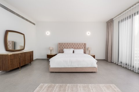 Vila v Umm Suqeim, Dubai, SAE 4 ložnice, 390.19 m² Č.: 750916 - fotografie 6
