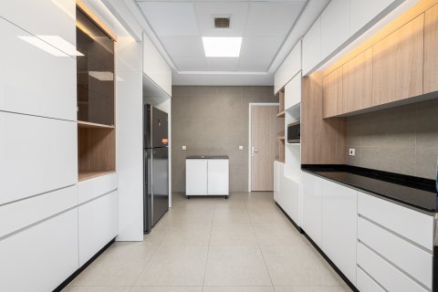 Vila v Umm Suqeim, Dubai, SAE 4 ložnice, 390.19 m² Č.: 750916 - fotografie 12