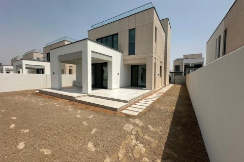 Kamienica do wynajęcia w Arabian Ranches 3, Dubai, ZEA 3 sypialnie, 328.41 mkw., nr 750930 - zdjęcie 7
