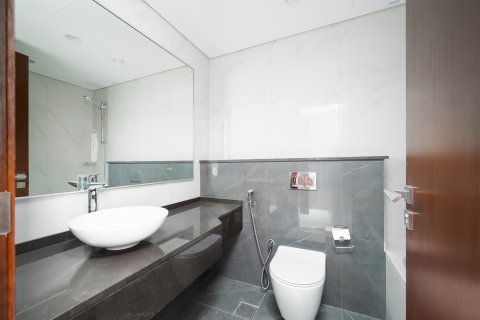 Apartment sa Business Bay, Dubai, UAE 2 silid-tulugan, 108.04 sq.m. № 750915 - larawan 9