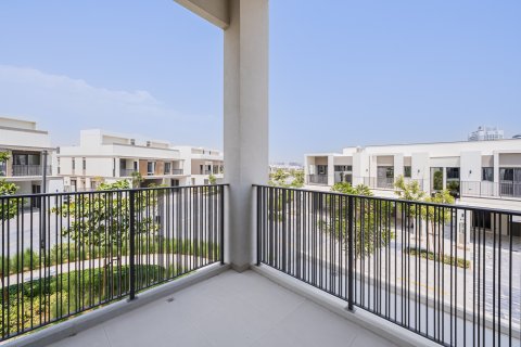 Vila u gradu Tilal Al Ghaf, Dubai, UAE 4 spavaće sobe, 201.69 m2 Br. 750918 - Slika 15