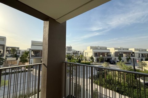 Üürile anda villa asukohaga Dubai, AÜE: 4 magamistoaga, 316.9 m² Nr 629710 - pilt 16