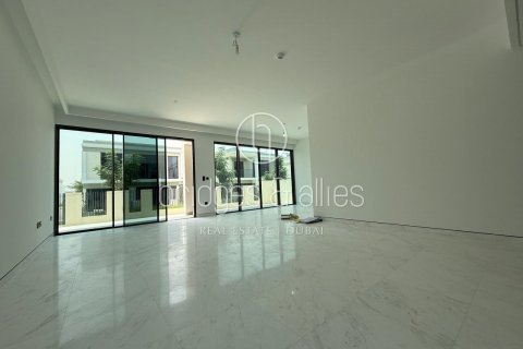 Vilă de închiriat în Dubai, EAU 4 dormitoare, 373.1 mp.  №629712 - poză 4