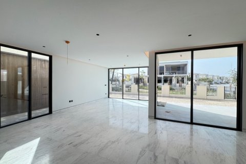 Villa te huur in Dubai, VAE 5 slaapkamers, 530.4 vr.m., nr 629709 - foto 2