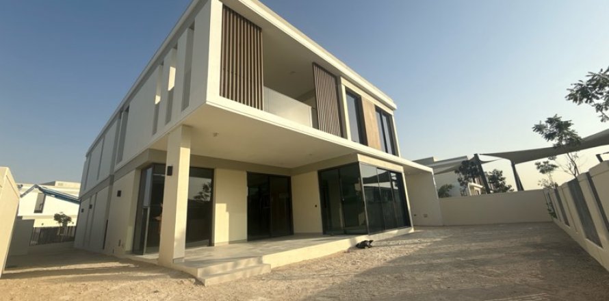 Villa in Dubai, VAE 5 slaapkamers, 530.4 vr.m. nr 629709