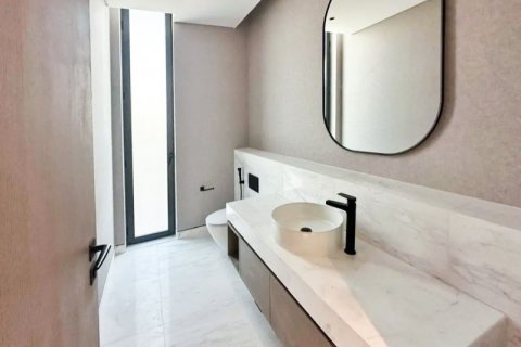 Villa te huur in Dubai, VAE 5 slaapkamers, 530.4 vr.m., nr 629709 - foto 14