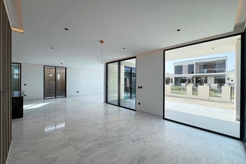 Villa te huur in Dubai, VAE 5 slaapkamers, 530.4 vr.m., nr 629709 - foto 5