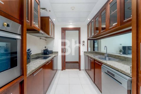 Apartment in Dubai Marina, UAE 2 bedrooms, 125 sq.m. № 642973 - photo 5