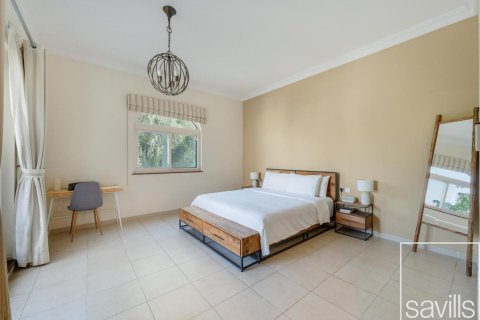 Vila di Dubai Sports City, Dubai, UEA 5 kamar tidur, 356.75 m2 nomor 747331 - foto 8