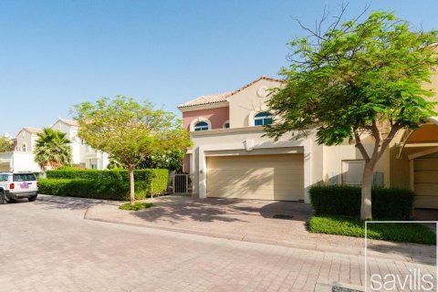 Vila di Dubai Sports City, Dubai, UEA 5 kamar tidur, 356.75 m2 nomor 747331 - foto 14