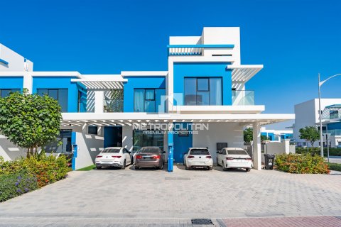 Damac Lagoons, Dubai, UAE의 임대용 타운하우스 침실 5개, 302제곱미터 번호 665168 - 사진 1