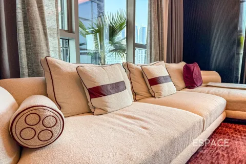 Apartment til salg i Business Bay, Dubai, UAE 4 soveværelser, 258 kvm № 660980 - foto 8