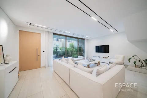 Vilă de vânzare în Jumeirah Village Circle, Dubai, EAU 4 dormitoare, 326 mp. №660984 - poză 3