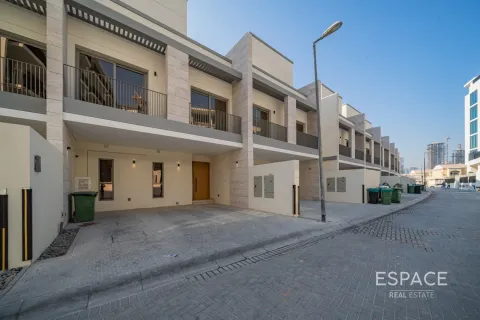 Vilă de vânzare în Jumeirah Village Circle, Dubai, EAU 4 dormitoare, 326 mp. №660984 - poză 19