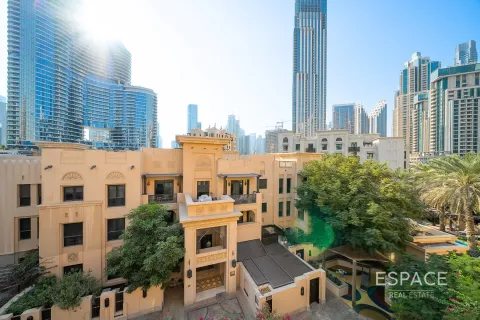 Leilighet til salgs i Downtown Dubai (Downtown Burj Dubai), Dubai, Emiratene 2 soverom, 131 kvm Nr. 660982 - Foto 15