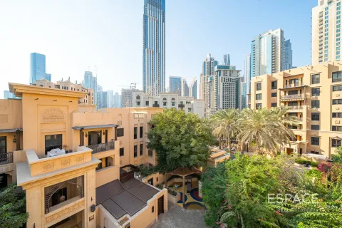 Leilighet til salgs i Downtown Dubai (Downtown Burj Dubai), Dubai, Emiratene 2 soverom, 131 kvm Nr. 660982 - Foto 19