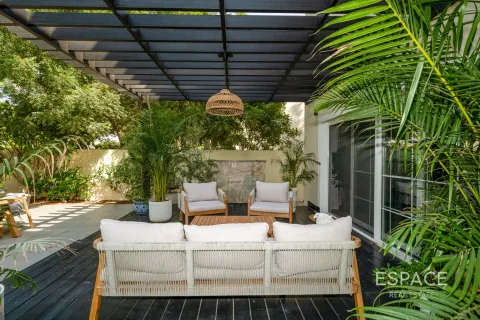 Vilă de vânzare în The Lakes, Dubai, EAU 3 dormitoare, 315 mp. №660979 - poză 17