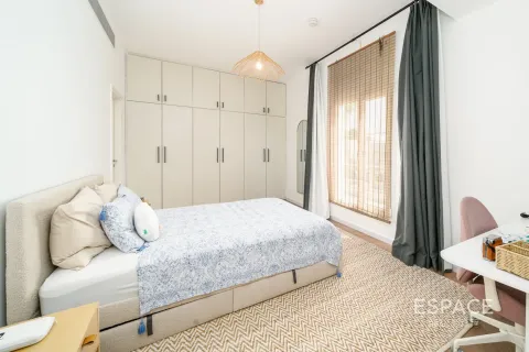 Vilă de vânzare în The Lakes, Dubai, EAU 3 dormitoare, 315 mp. №660979 - poză 13