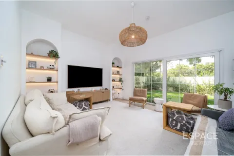 Vilă de vânzare în The Lakes, Dubai, EAU 3 dormitoare, 315 mp. №660979 - poză 6