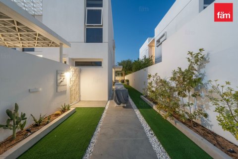 Shtëpi në qytet në Dubai, Emiratet e Bashkuara Arabe 3 dhoma gjumi, 278.6 m2. № 686001 - Foto 28