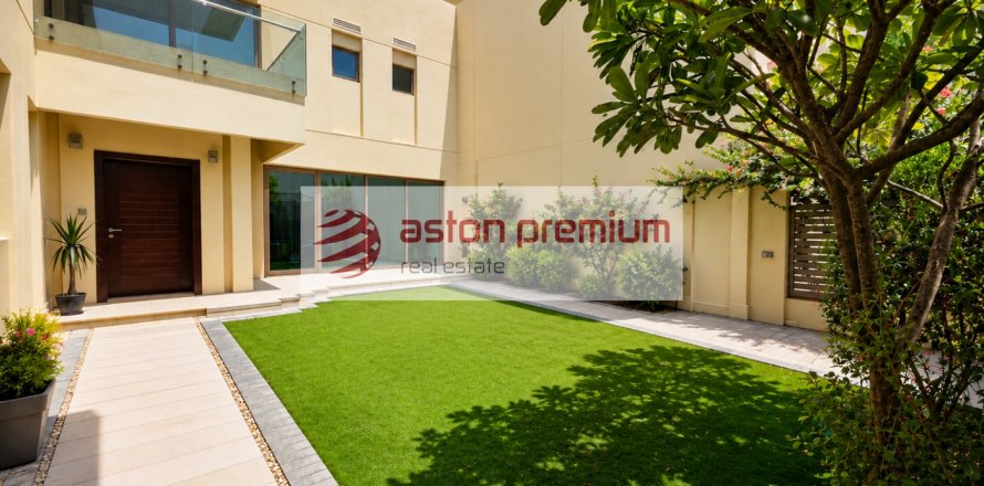 Villa à The Sustainable City, Dubai, EAU: 4 chambres, 353 m2 № 726909