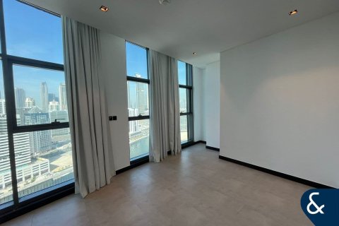 Apartment til salg i Business Bay, Dubai, UAE 2 soveværelser, 113 kvm № 685346 - foto 3