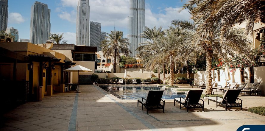Old Town, Dubai, UAE의 아파트 침실 1개, 75제곱미터 번호 685349