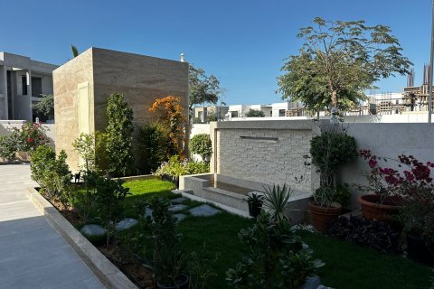 Lupain sa Saadiyat Island, Abu Dhabi, UAE 5 silid-tulugan, 591 sq.m. № 717194 - larawan 1