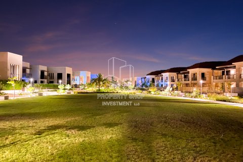 Villa til salgs i Saadiyat Island, Abu Dhabi, Emiratene 5 soverom, 677 kvm Nr. 717197 - Foto 4