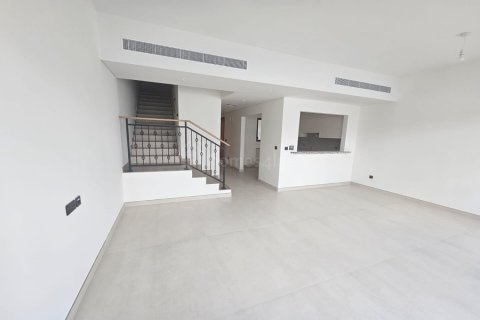 Damac Lagoons, Dubai, संयुक्त अरब अमीरात में टाउनहाउस, 4 बेडरूम, 145 वर्ग मीटर, संख्या 713950 - फ़ोटो 4
