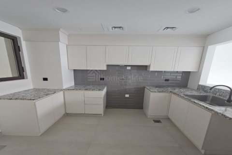 Damac Lagoons, Dubai, संयुक्त अरब अमीरात में टाउनहाउस, 4 बेडरूम, 145 वर्ग मीटर, संख्या 713950 - फ़ोटो 6