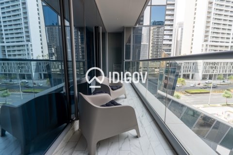 Apartmen di Business Bay, Dubai, UAE 1 bilik tidur, 92.62 meter persegi № 735438 - foto 19