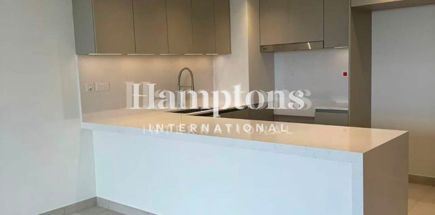 Appartamento a Umm Suqeim, Dubai, EAU 2 camere da letto, 101.078 mq. № 678805