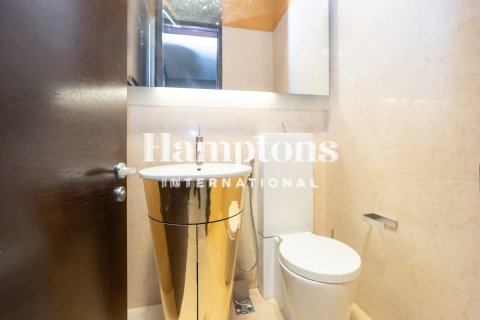 Burj Khalifa、Dubai、UAE にあるマンションの賃貸物件 1ベッドルーム、89.93010400 m2、No678803 - 写真 1